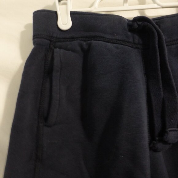 ABERCROMBIE KIDS | small | Navy Sweatshorts | Stretchy Waistband and Drawstring - Picture 3 of 14